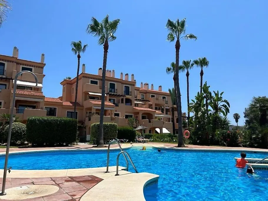 Spacious Duplex Apartment Families And Couples Manilva 0*,