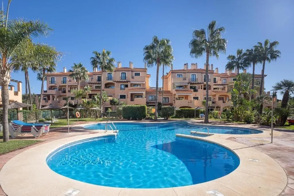 Spacious Duplex Apartment Families And Couples Manilva España